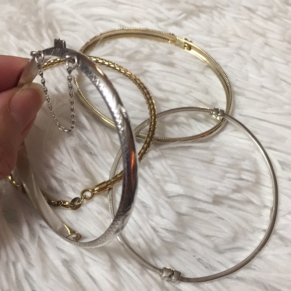 Bracelets - Picture 3 of 4